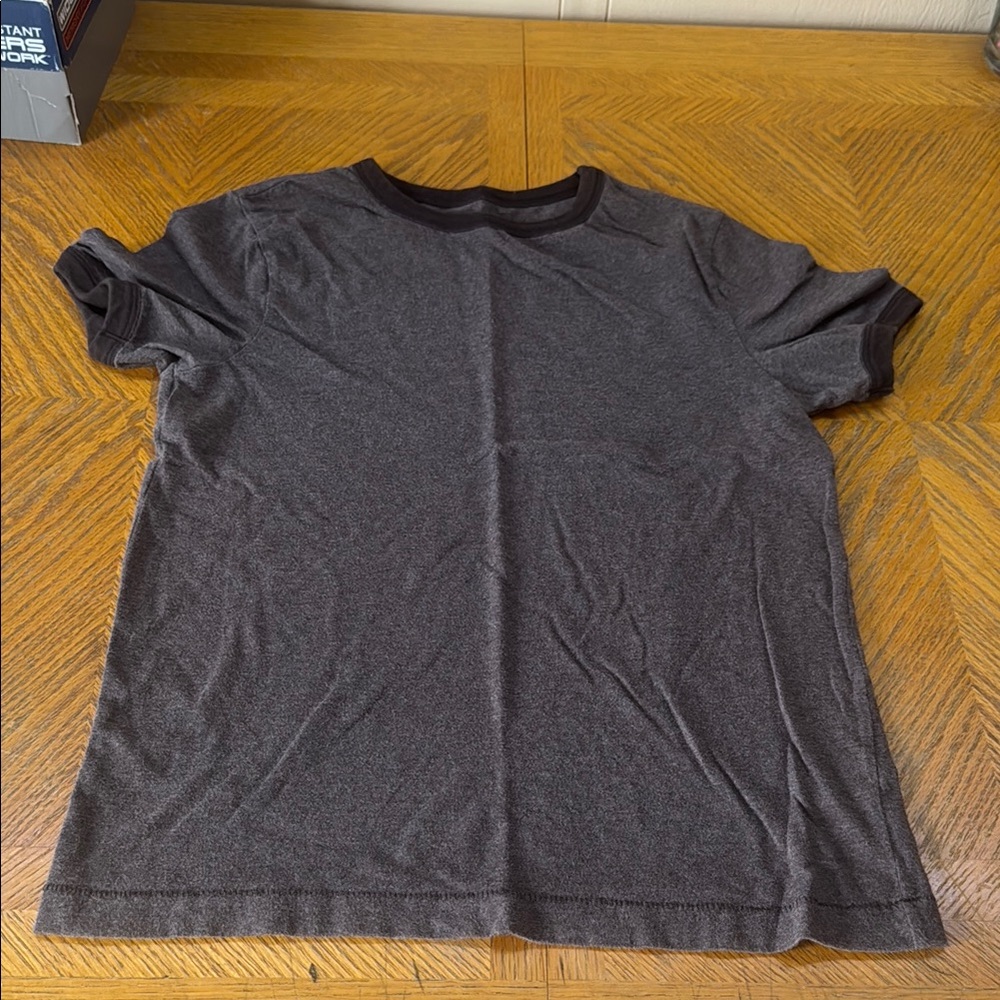 Mossimo Supply Co brown Short Sleeve Tee